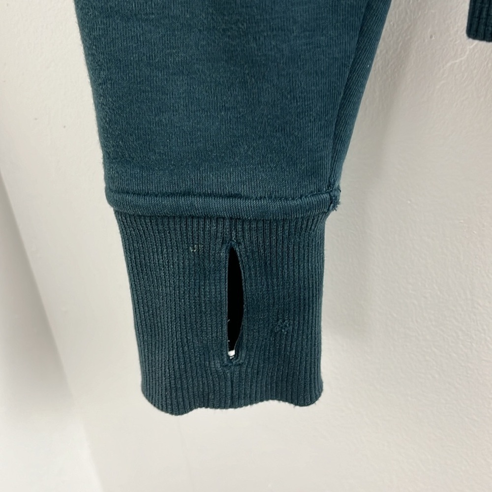 Lululemon Light As Warmth Scuba in Dark Green - Picture 5 of 12